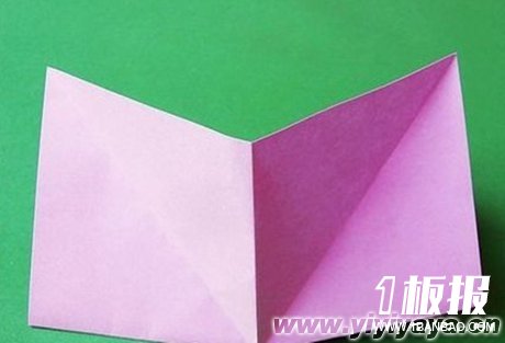 百合花的折纸教程3